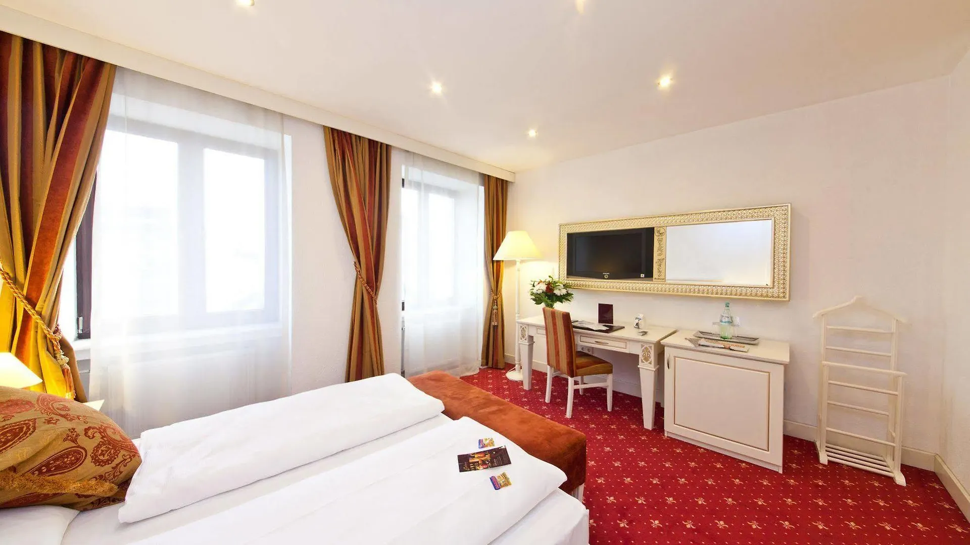Hotel Unique Dortmund Hauptbahnhof 4*,  Alemanha
