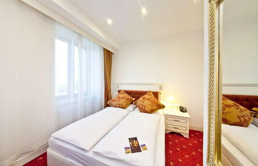 Hotel Unique Dortmund Hauptbahnhof 4*,  Tyskland