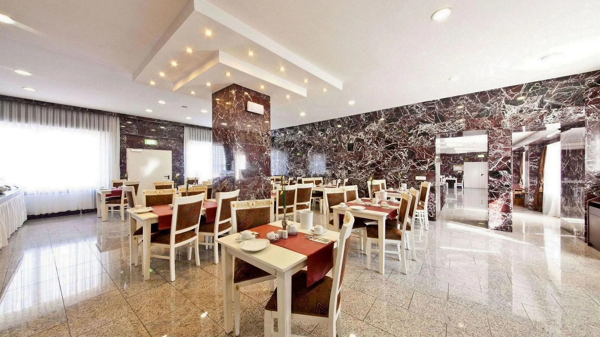 Hotel Unique Dortmund Hauptbahnhof Германия